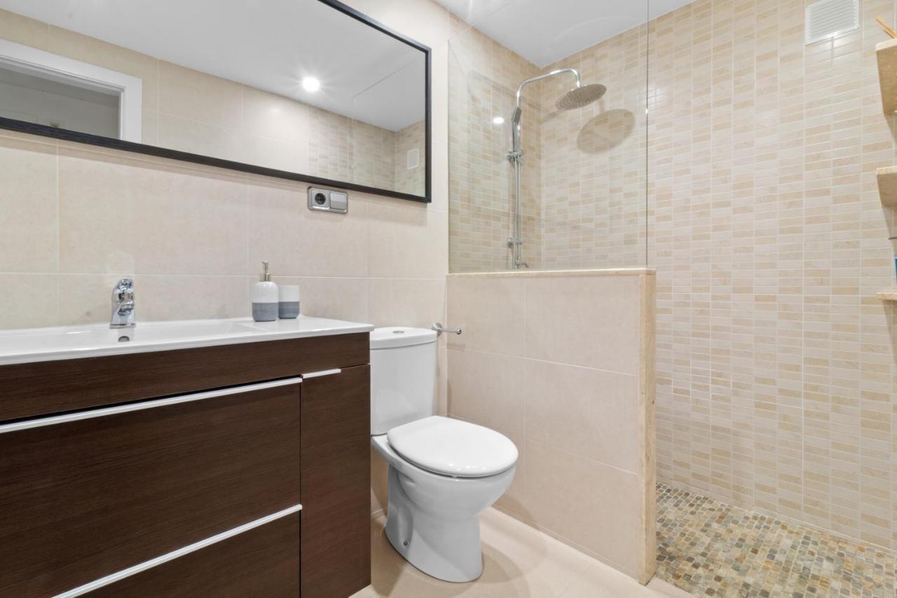 Apartment Big Privat Terrace Calafell Beach Free Parking Eksteriør billede